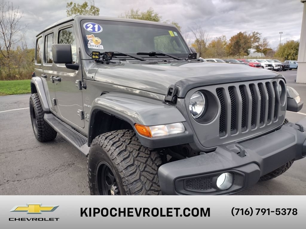 2021 Jeep Wrangler Unlimited Sahara's photo