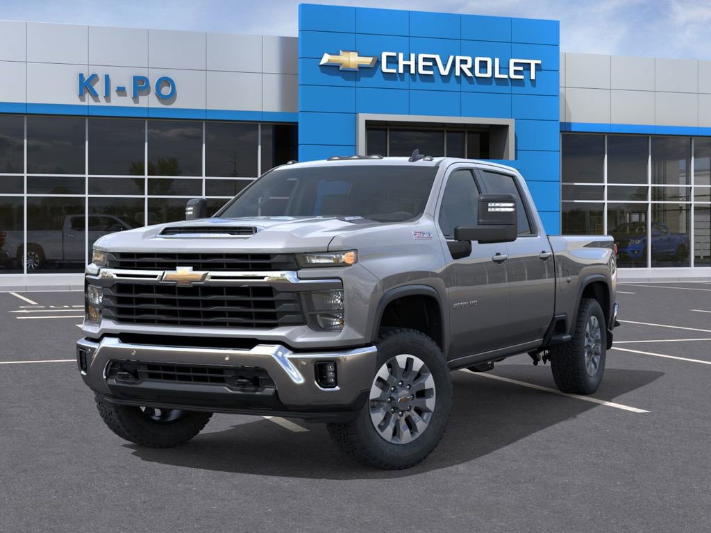 2025 Chevrolet Silverado 2500HD LT photo 3