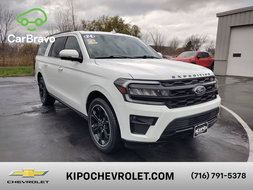 2024 Ford Expedition Limited's photo