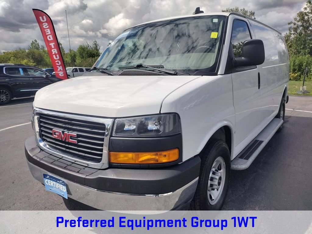 2024 Gmc Savana Cargo 2500 photo 2