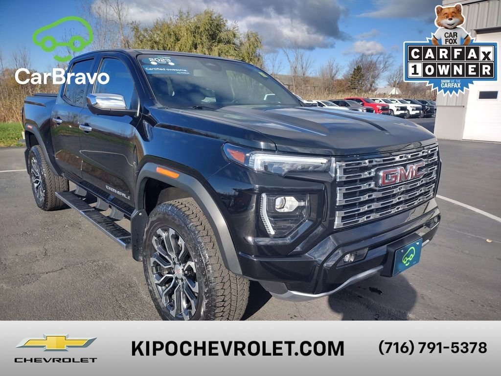 2023 GMC Canyon Denali's photo