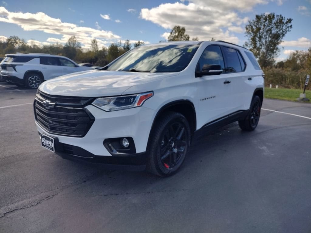 Used 2021 Chevrolet Traverse Premier SUV