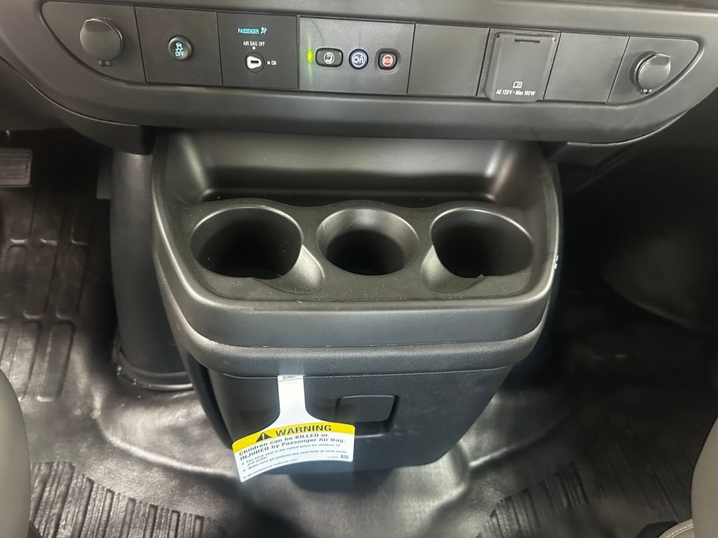 2025 Chevrolet Express Cargo Work Van - Photo 19
