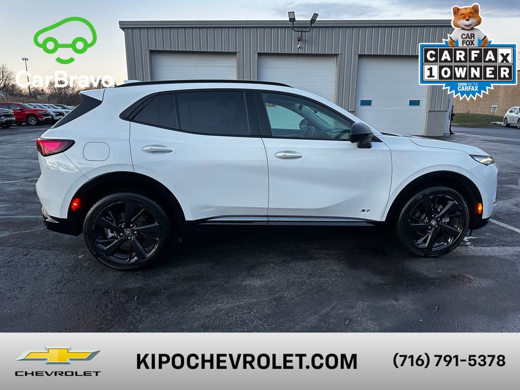 2025 Buick Envision Sport Touring's photo
