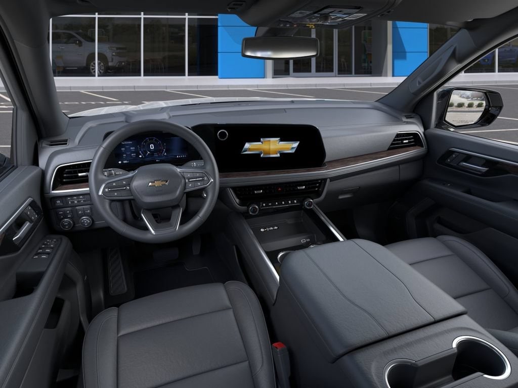 2026 Chevrolet Suburban LT - Photo 15