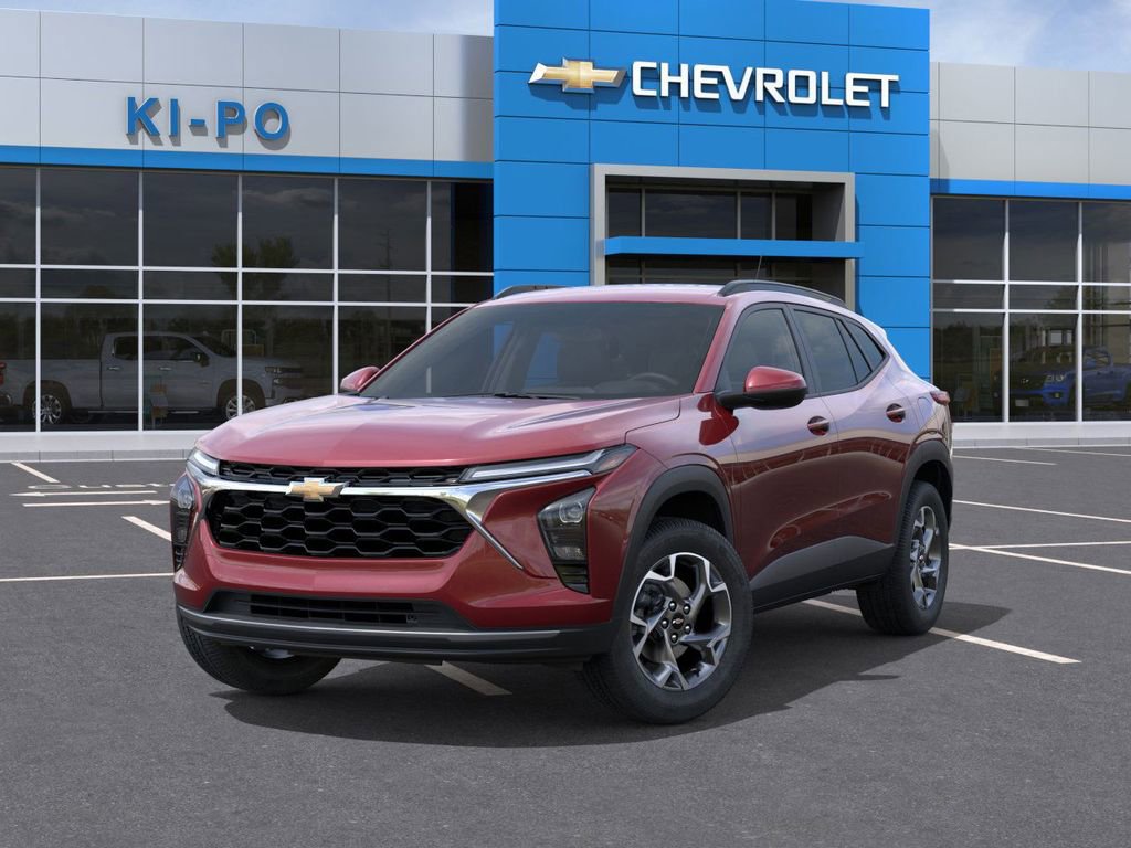 2025 Chevrolet Trax LT photo 3