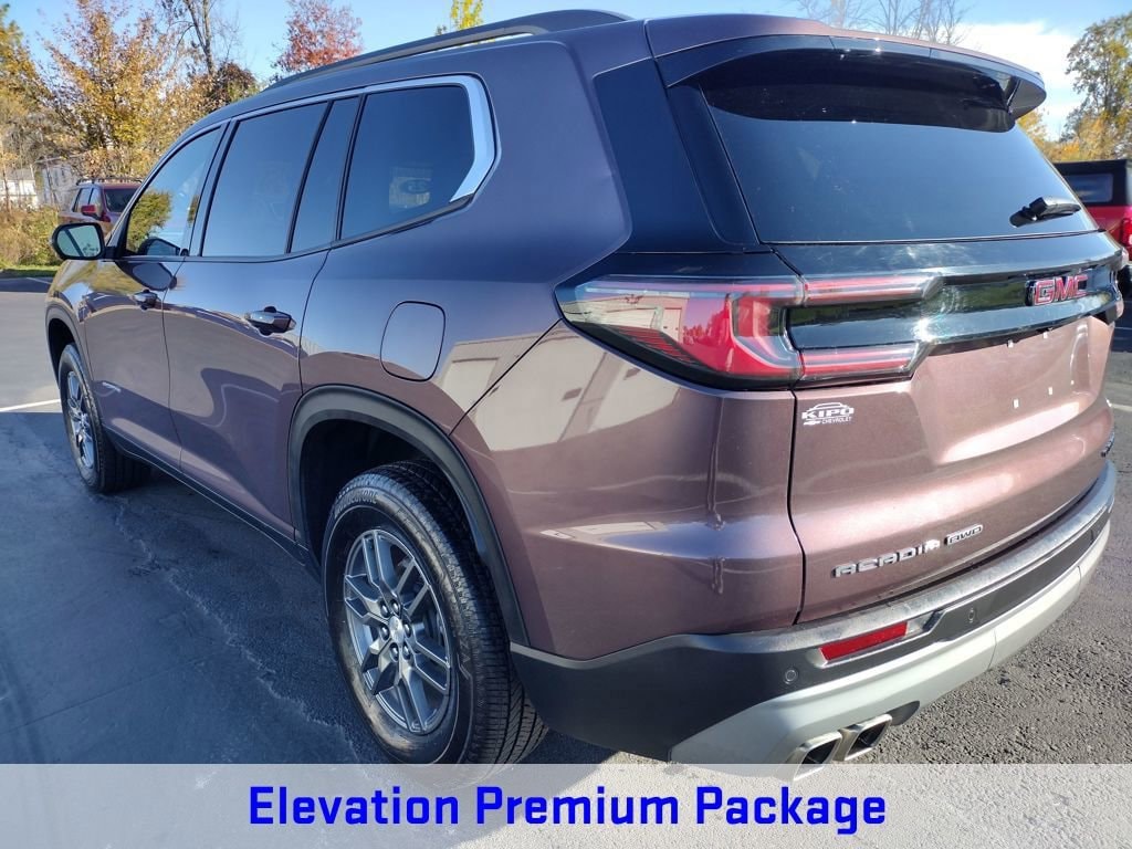 Used 2025 GMC Acadia Elevation SUV
