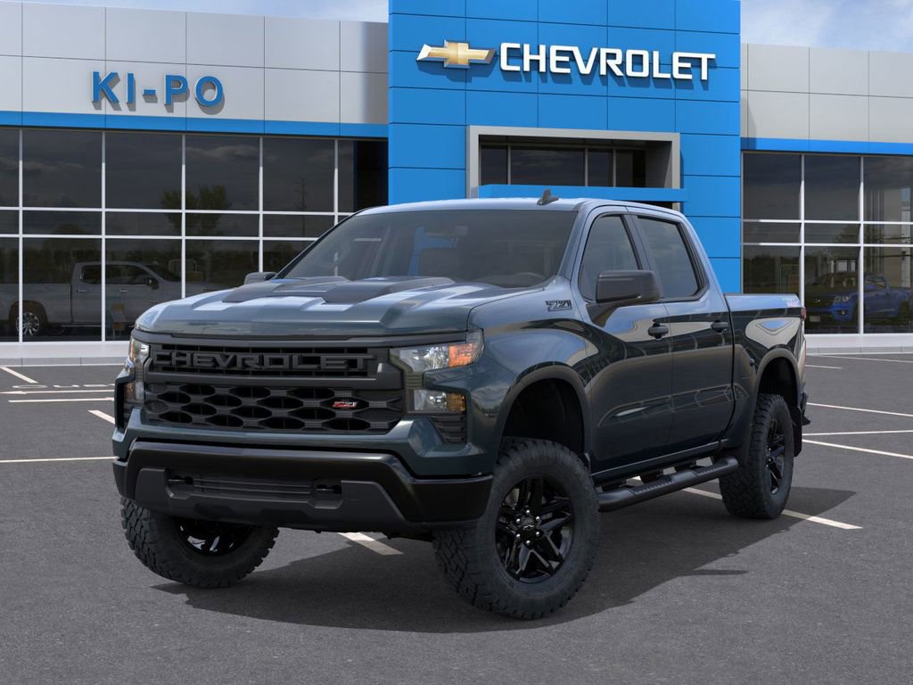 2026 Chevrolet Silverado 1500 Custom Trail Boss photo 2