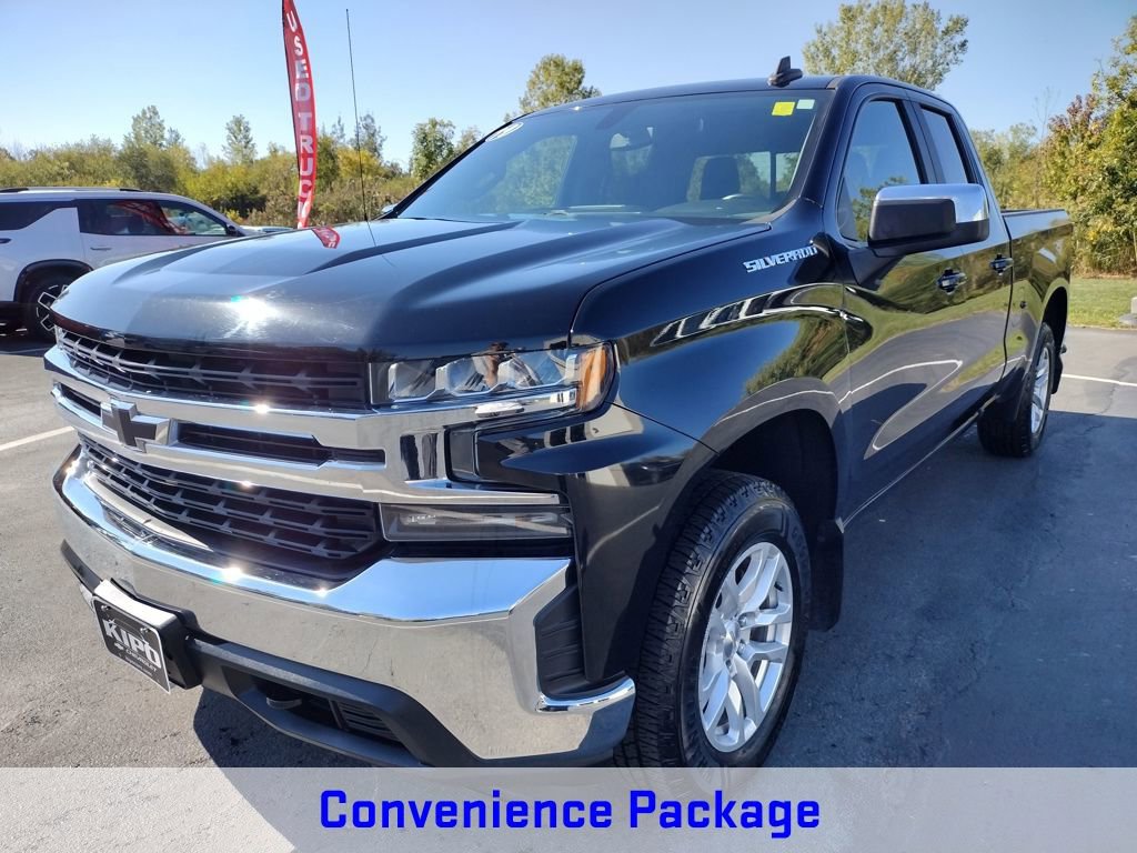 2019 Chevrolet Silverado 1500 LT photo 3