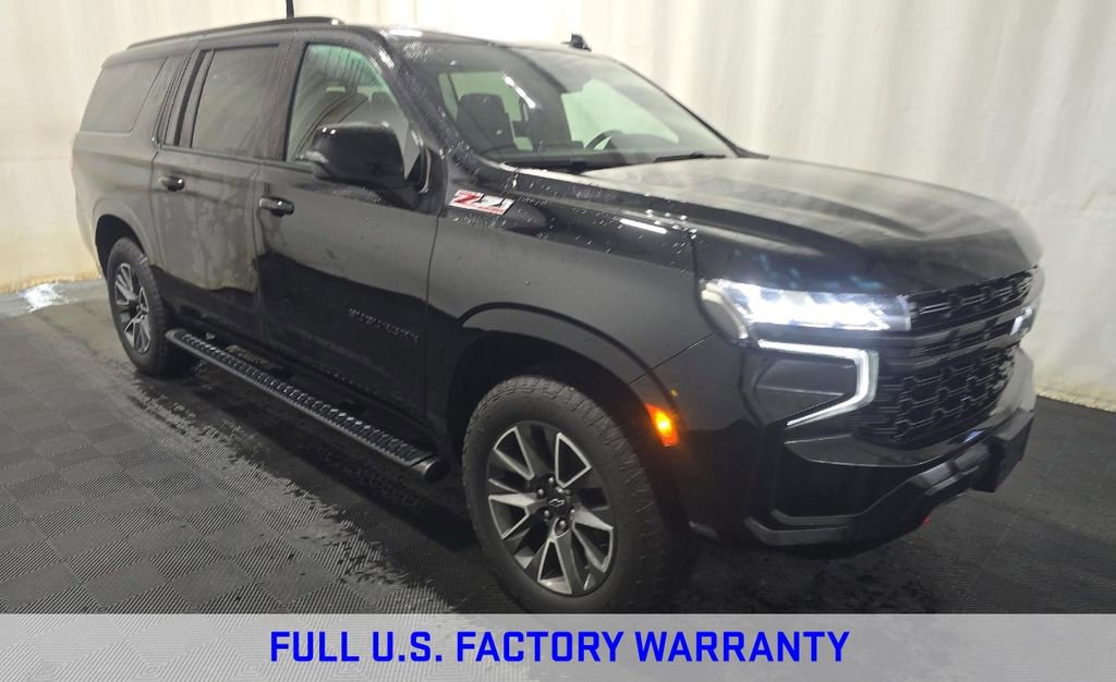 2023 Chevrolet Suburban Z71 photo 3