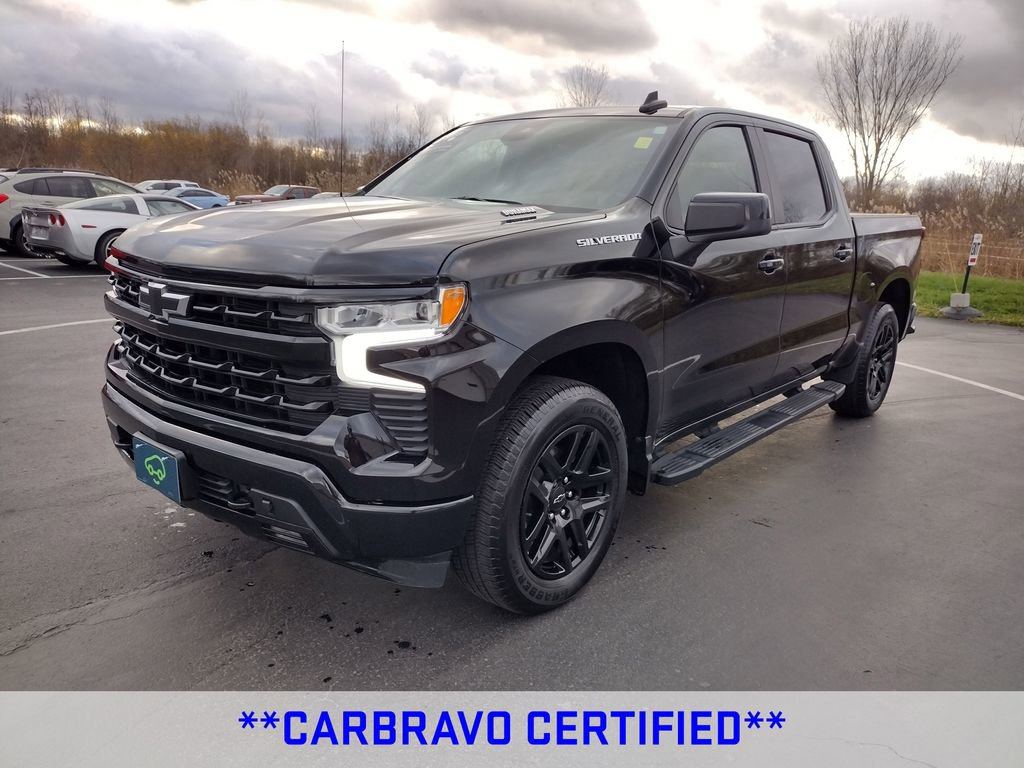 2023 Chevrolet Silverado 1500 RST photo 3