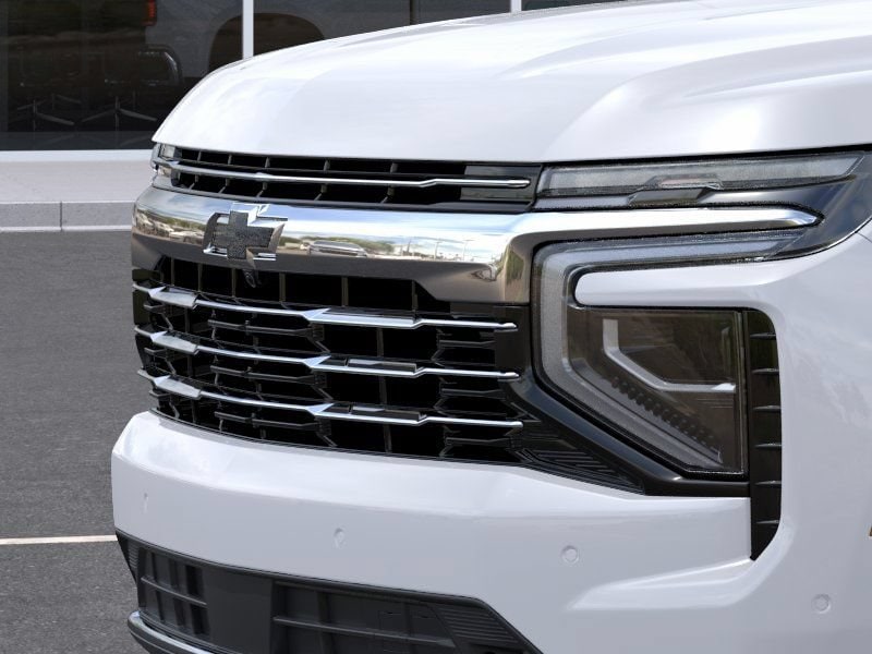 2026 Chevrolet Suburban LT - Photo 13