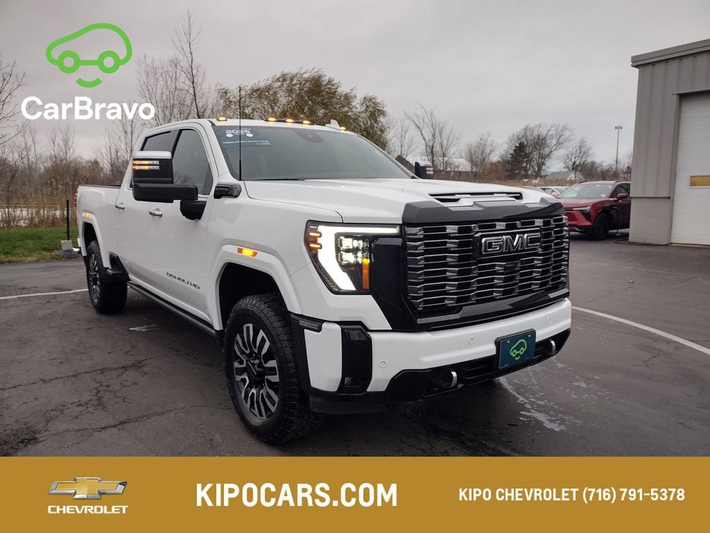 2025 GMC Sierra 2500HD Denali Ultimate's photo