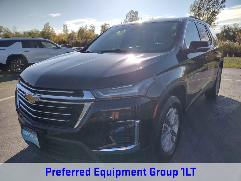 Used 2023 Chevrolet Traverse LT Cloth SUV
