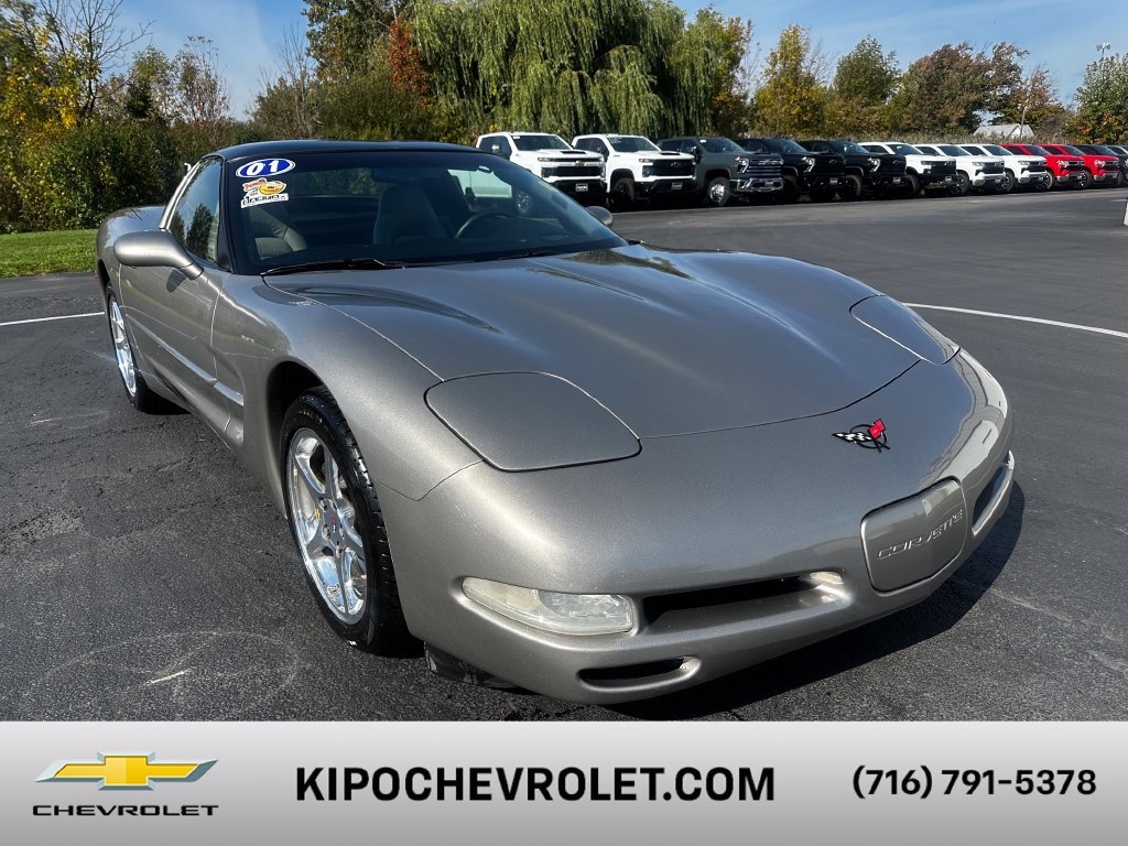 2001 Chevrolet Corvette Base