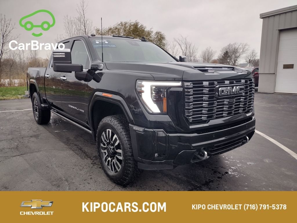2025 GMC Sierra 3500HD Denali Ultimate's photo
