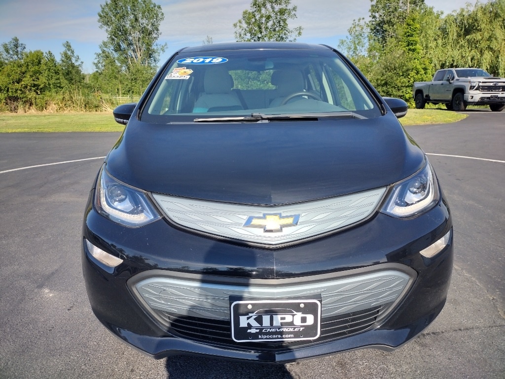 Used 2019 Chevrolet Bolt EV LT with VIN 1G1FW6S03K4110263 for sale in Ransomville, NY