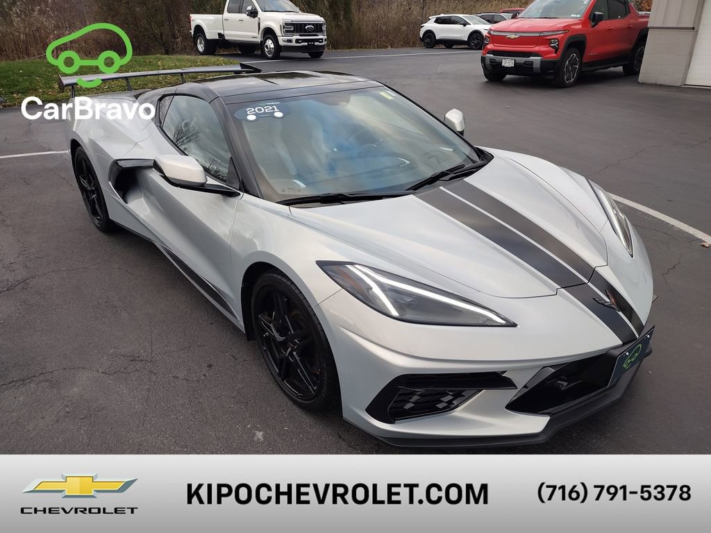 2021 Chevrolet Corvette 2LT's photo