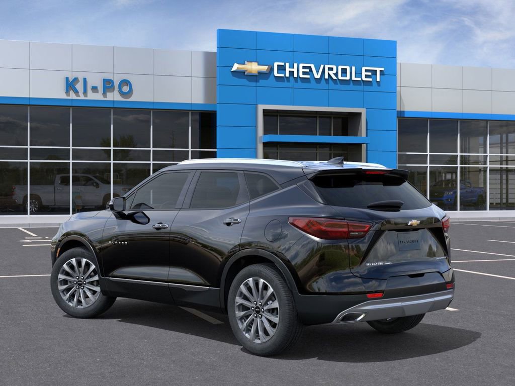 2025 Chevrolet Blazer Premier photo 2