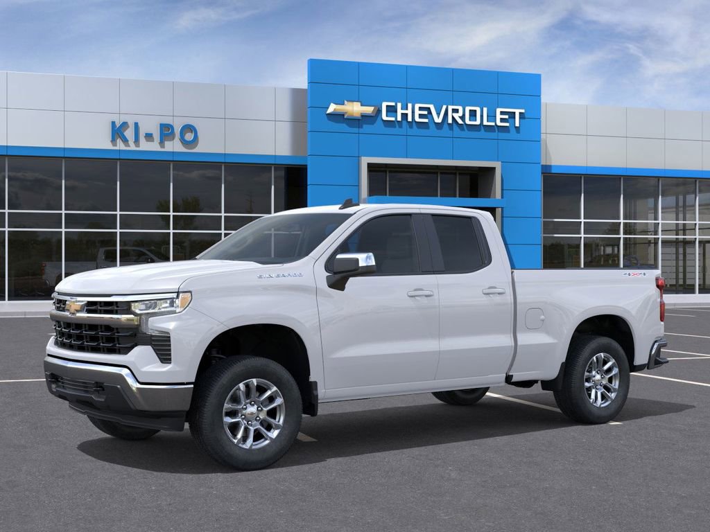 2025 Chevrolet Silverado 1500 LT photo 2