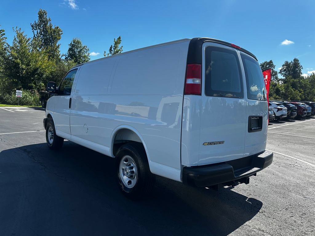 2025 Chevrolet Express Cargo Work Van - Photo 6