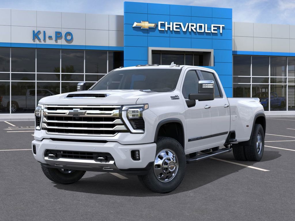 2026 Chevrolet Silverado 3500HD High Country photo 3
