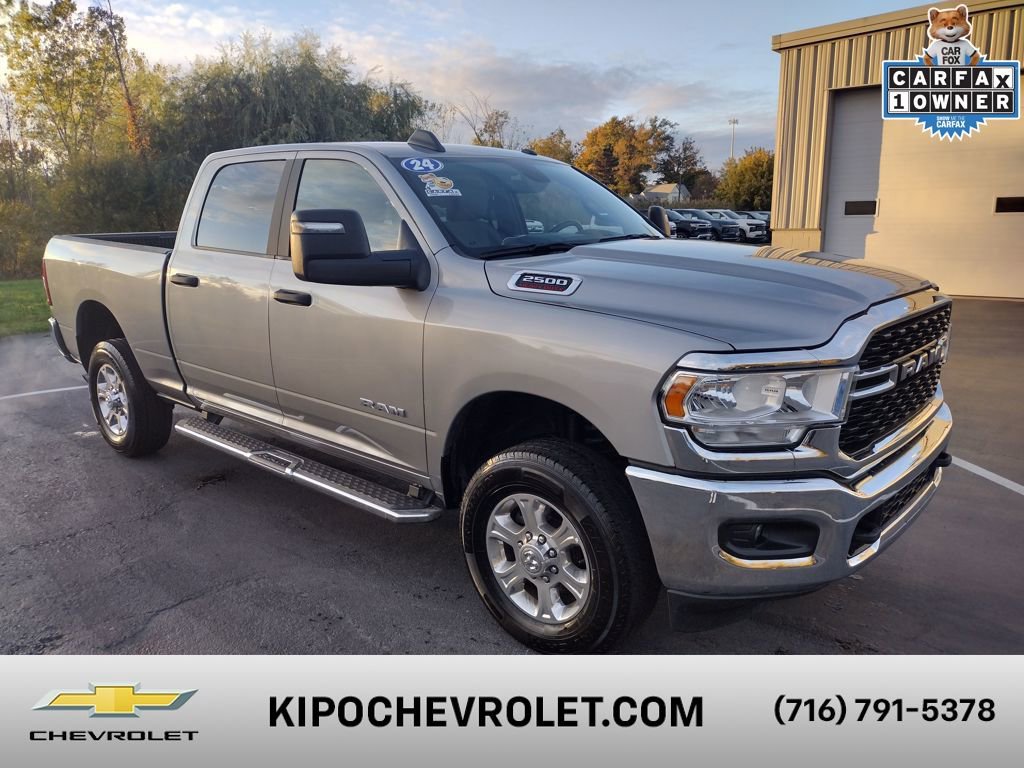 2024 RAM Ram 2500 Pickup Big Horn's photo