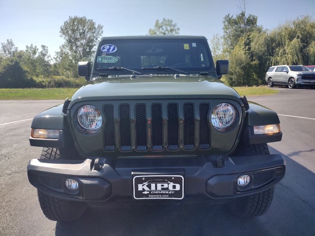 Used 2021 Jeep Wrangler Unlimited Sahara Altitude with VIN 1C4HJXEG8MW867051 for sale in Ransomville, NY