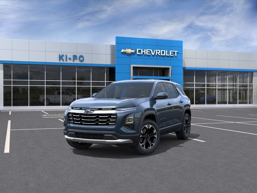 2027 Chevrolet Equinox LT - Photo 8