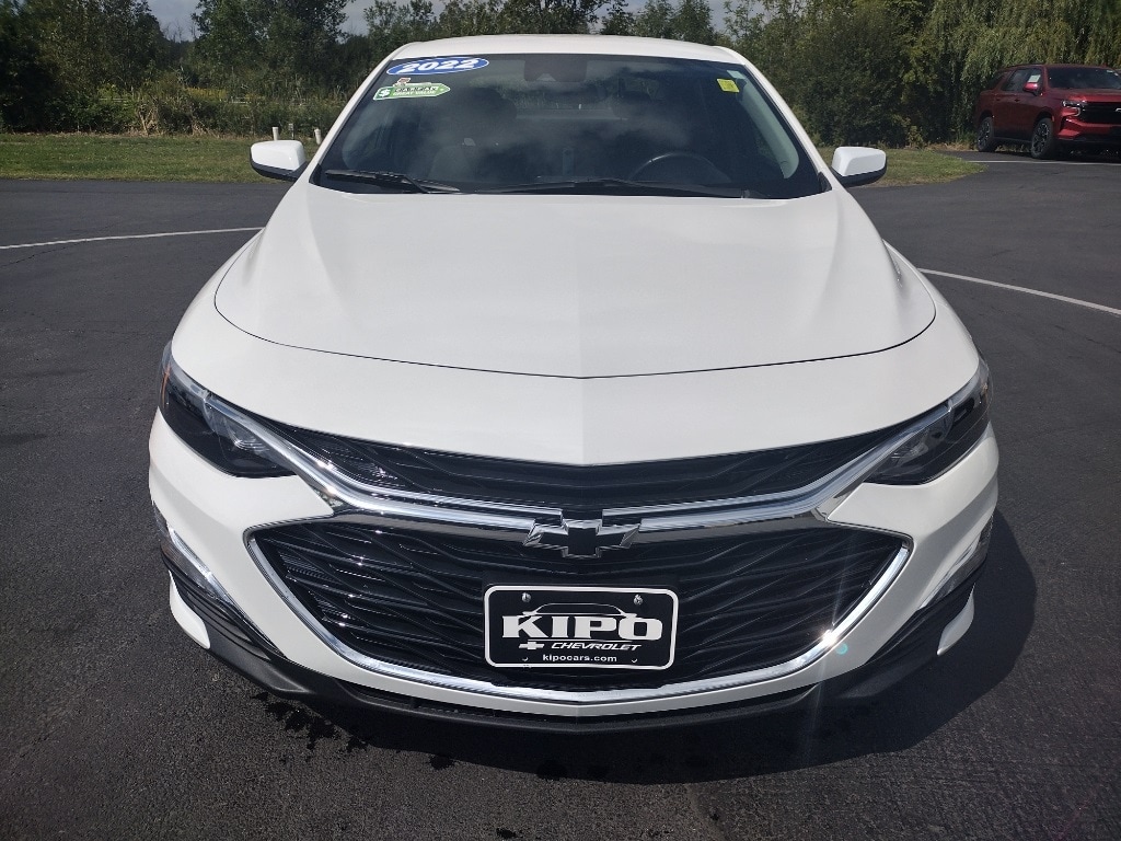 Used 2022 Chevrolet Malibu RS with VIN 1G1ZG5ST6NF102472 for sale in Ransomville, NY