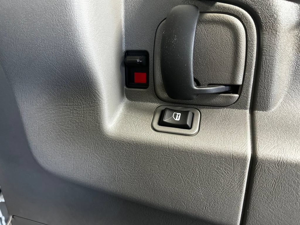 2025 Chevrolet Express Cargo Work Van - Photo 16