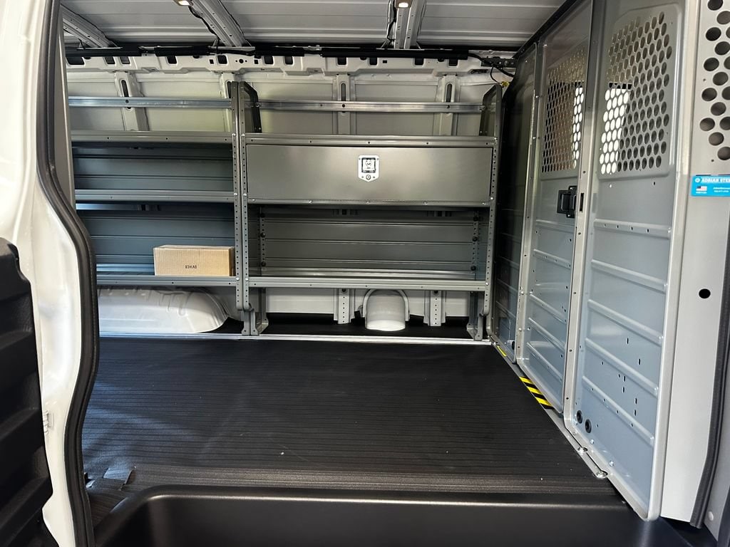 2025 Chevrolet Express Cargo Work Van - Photo 25