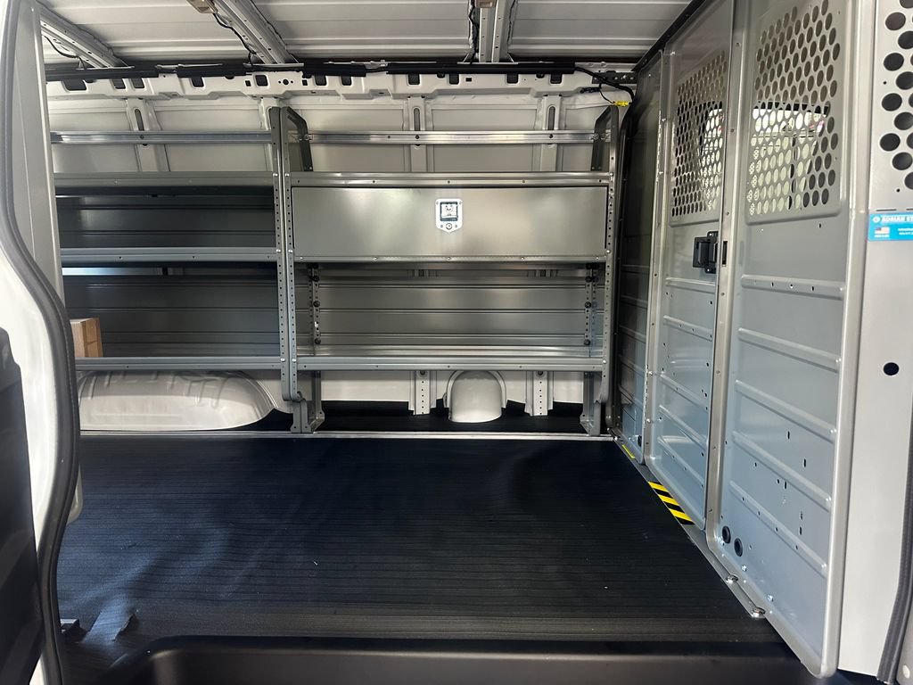 2025 Chevrolet Express Cargo Work Van - Photo 23