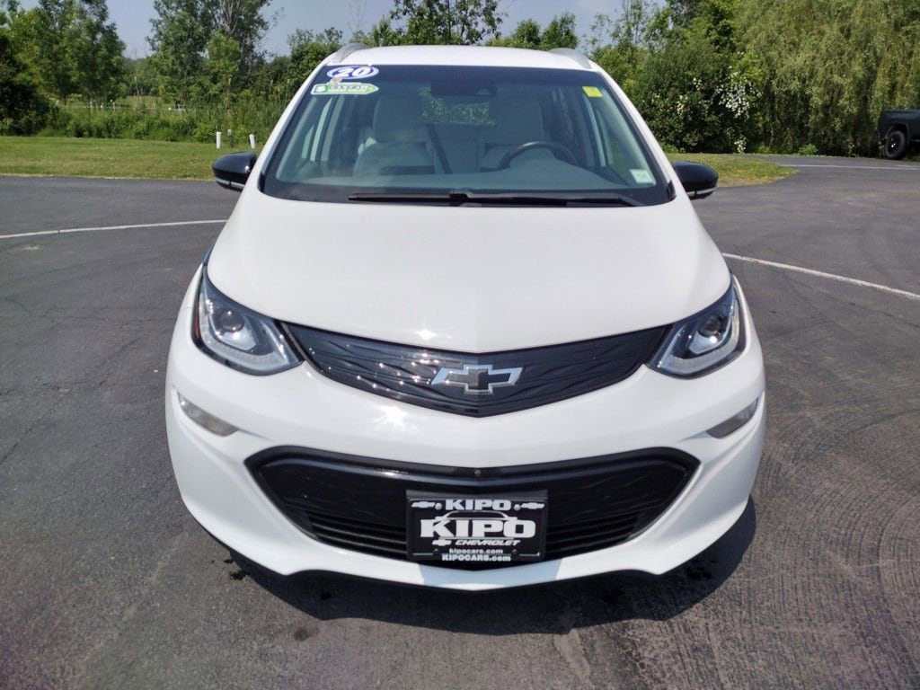 Used 2020 Chevrolet Bolt EV Premier with VIN 1G1FX6S05L4122123 for sale in Ransomville, NY