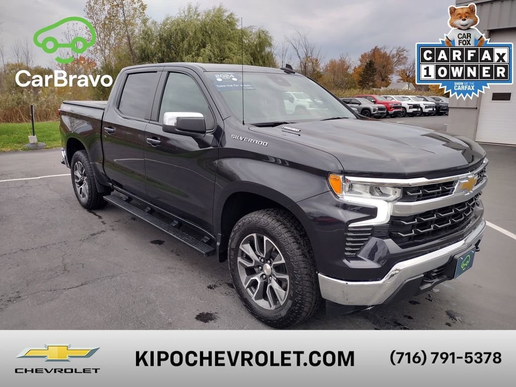2024 Chevrolet Silverado 1500 LT's photo