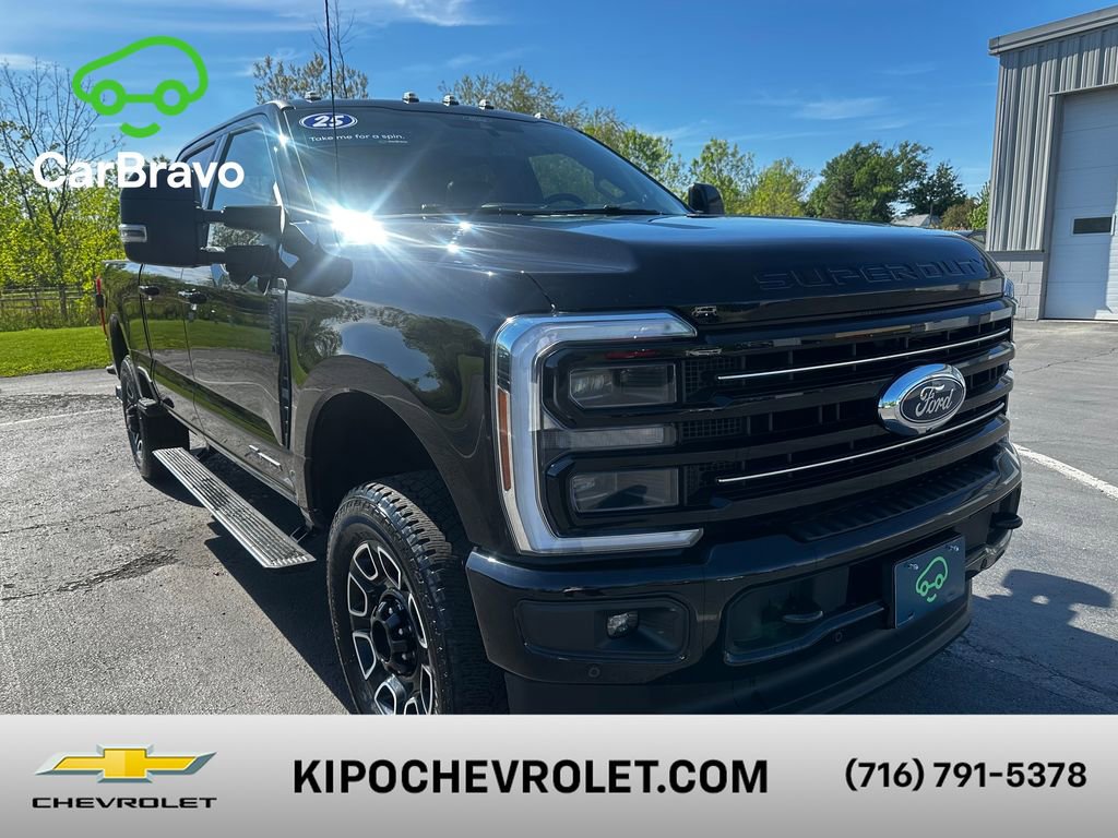 2025 Ford F-250 Platinum 4x4 Crew Cab 160 in's photo