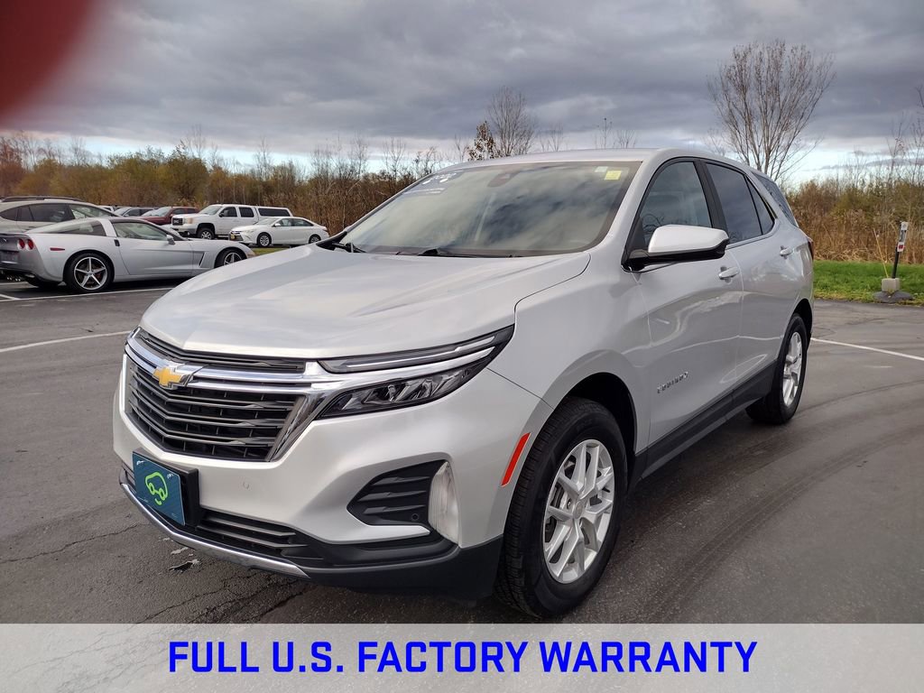 2022 Chevrolet Equinox LT photo 3