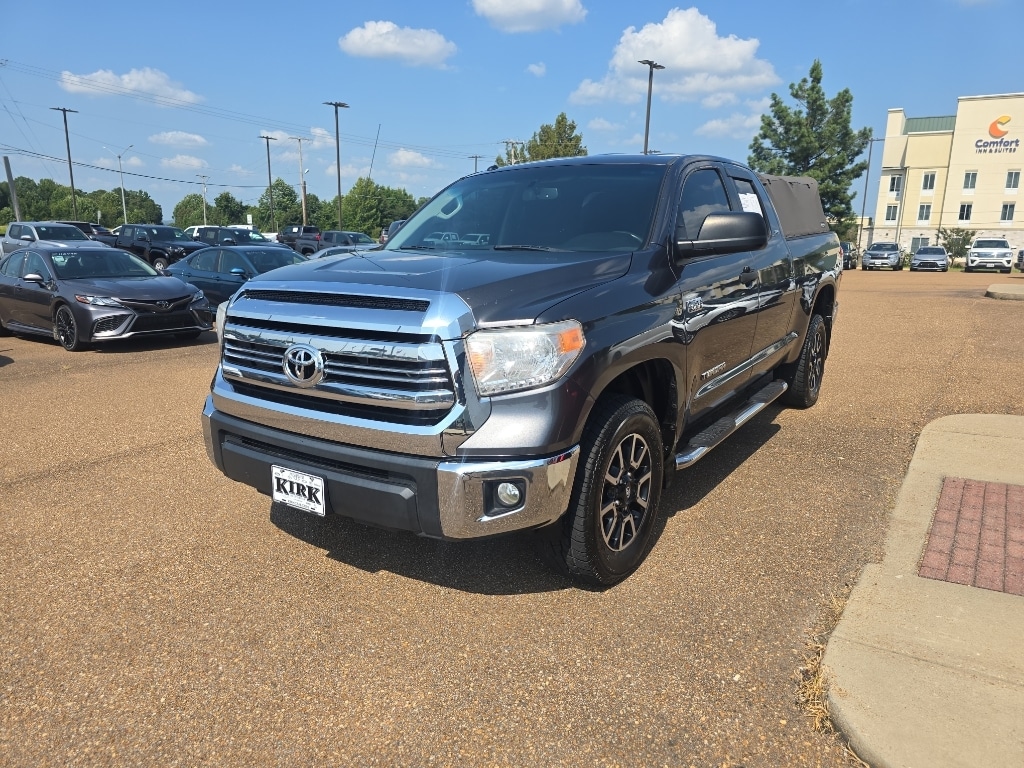 Used 2016 Toyota Tundra SR5 5.7L V8 w/FFV Truck Double Cab