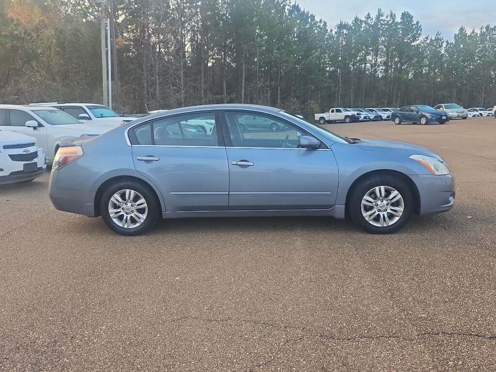 Used 2012 Nissan Altima 2.5 S Sedan