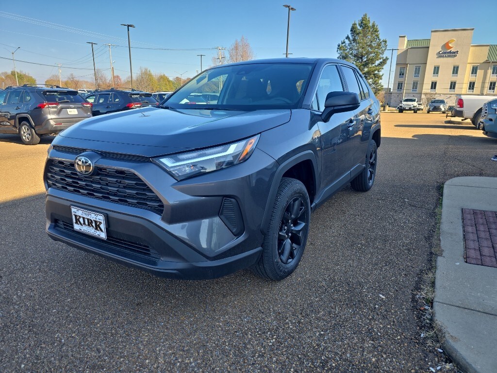 New 2025 Toyota RAV4 LE SUV