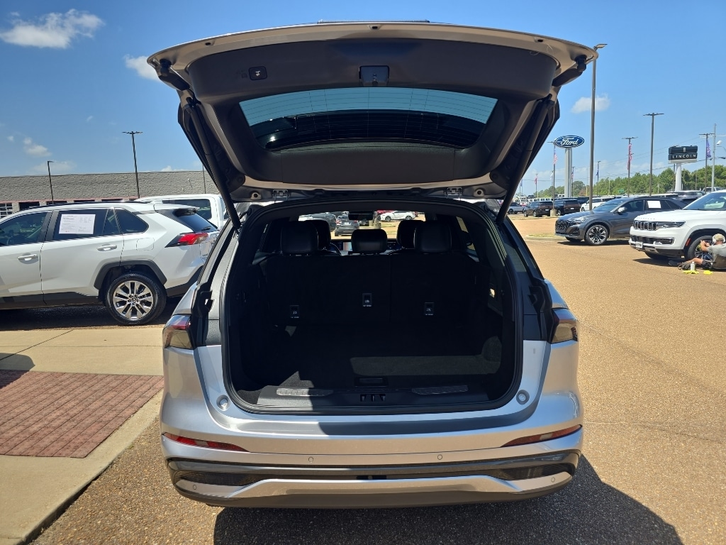 Used 2024 Lincoln Nautilus Reserve SUV
