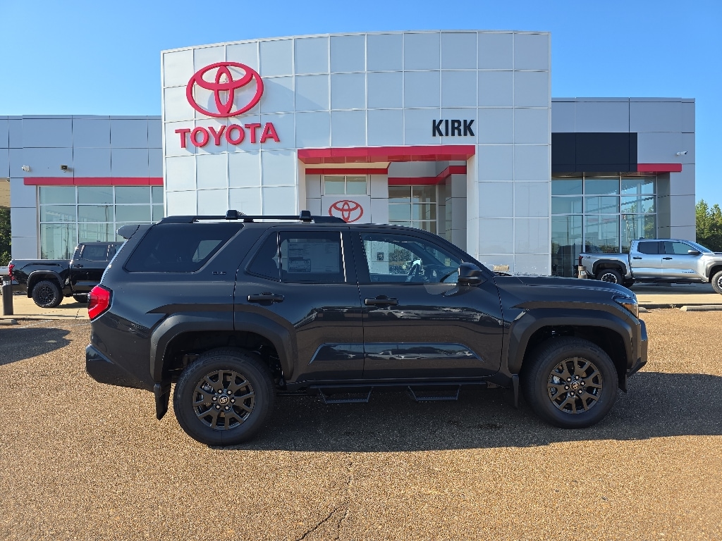 New 2026 Toyota 4Runner SR5 SUV