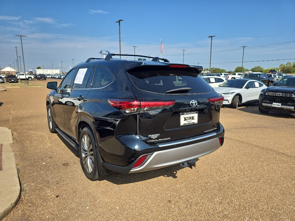 Used 2021 Toyota Highlander Platinum SUV