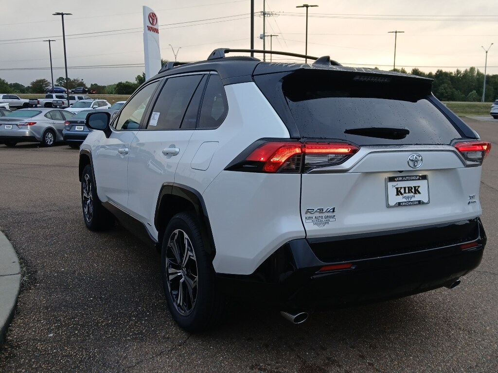 New 2025 Toyota RAV4 Plug-in Hybrid XSE SUV