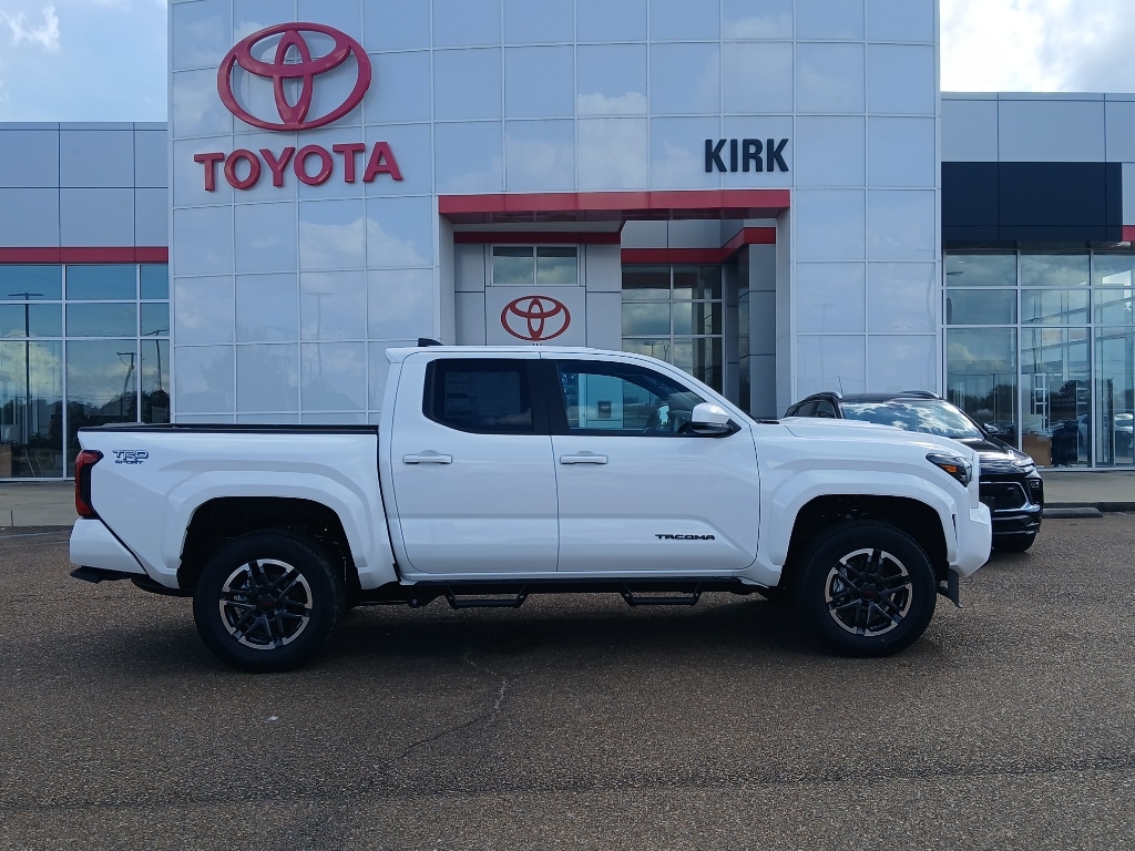 2025 Toyota Tacoma TRD Sport's photo