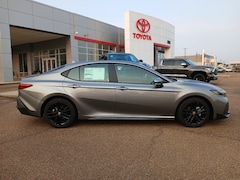 2025 Toyota Camry SE Sedan
