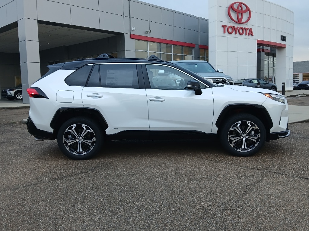 New 2025 Toyota RAV4 Plug-in Hybrid XSE SUV