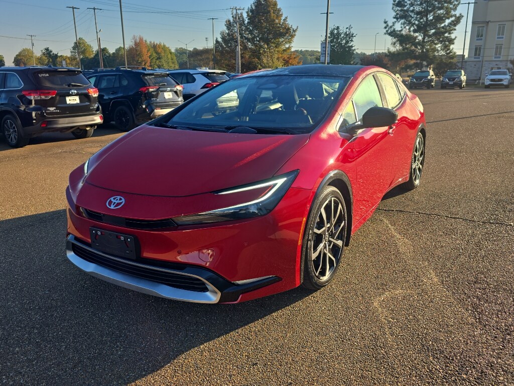 Used 2025 Toyota Prius Plug-in Hybrid XSE Premium Hatchback