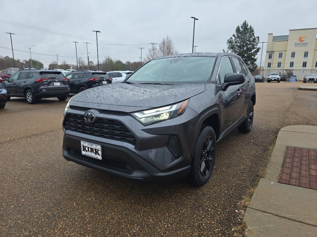 New 2025 Toyota RAV4 LE SUV