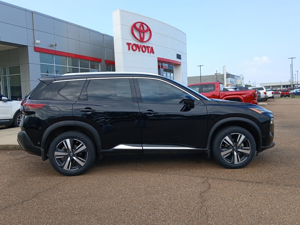 Used 2022 Nissan Rogue SL SUV